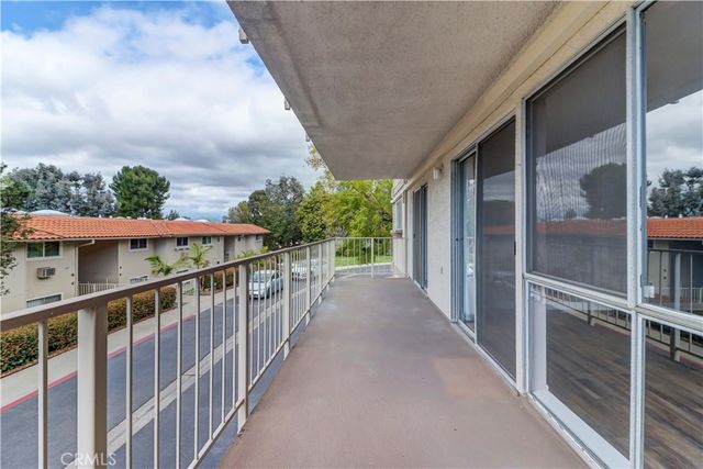 661 Avenida Sevilla B, Laguna Woods, CA 92637