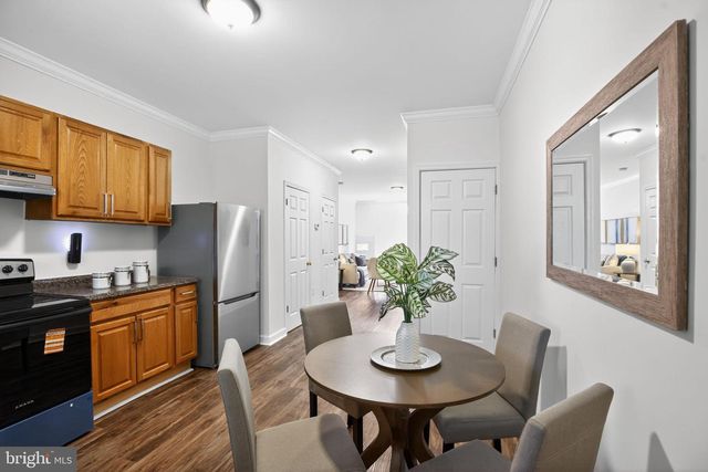 738 BARTLETT AVE, Baltimore, MD 21218