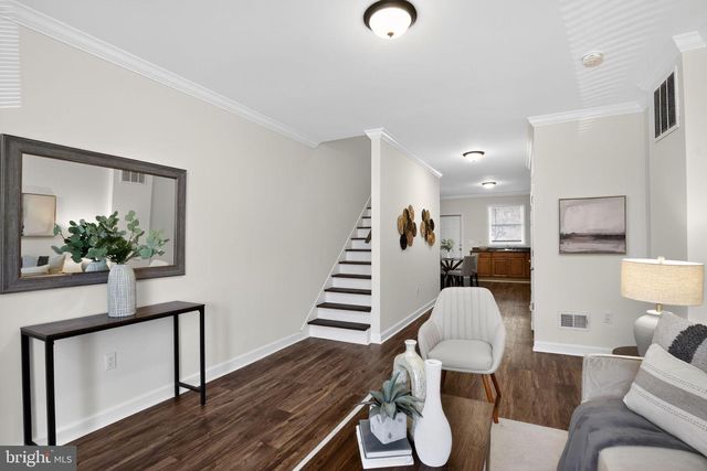 738 BARTLETT AVE, Baltimore, MD 21218