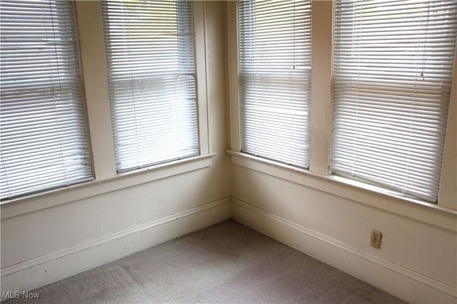 1813 Adelaide Boulevard, Akron, OH 44305