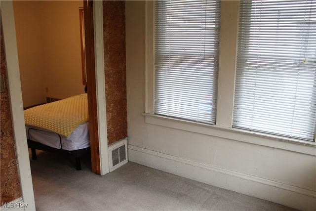 1813 Adelaide Boulevard, Akron, OH 44305