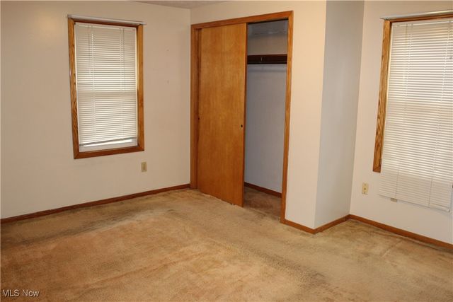 1813 Adelaide Boulevard, Akron, OH 44305