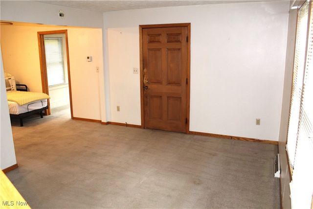 1813 Adelaide Boulevard, Akron, OH 44305