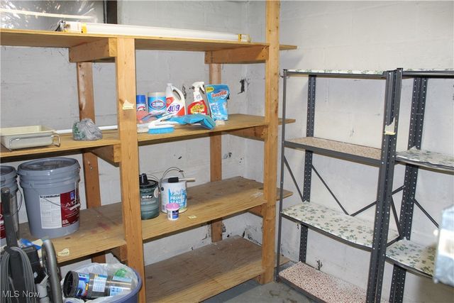 1813 Adelaide Boulevard, Akron, OH 44305