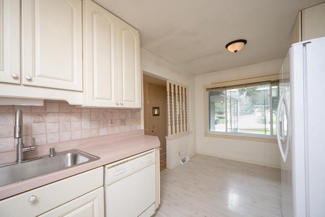 7218 Elberton AVENUE, Greendale, WI 53129