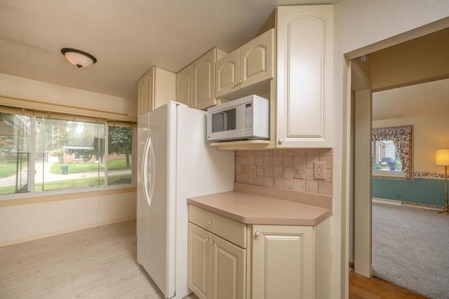 7218 Elberton AVENUE, Greendale, WI 53129