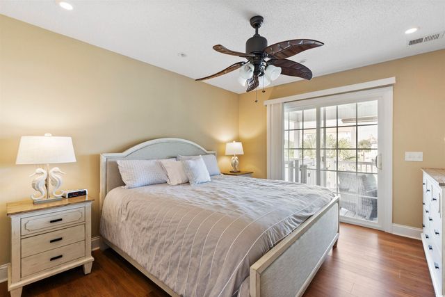 328 45th Ave. N, North Myrtle Beach, SC 29582