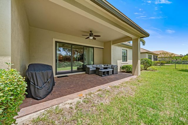 4591 Siena Circle, Wellington, FL 33414