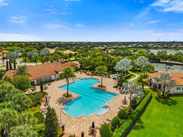 4591 Siena Circle, Wellington, FL 33414