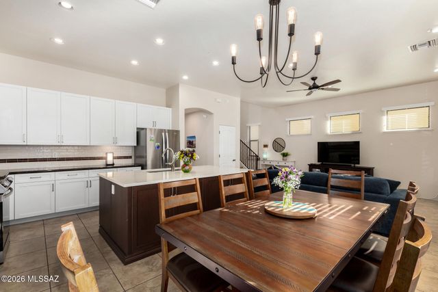 212 E Croydon Park Road, Tucson, AZ 85704