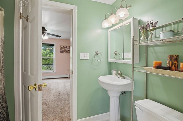 23 Oakmont Street, Webster, MA 01570