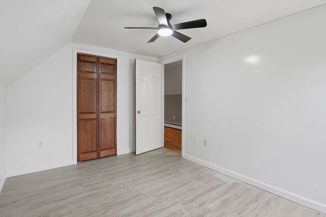 23 Oakmont Street, Webster, MA 01570