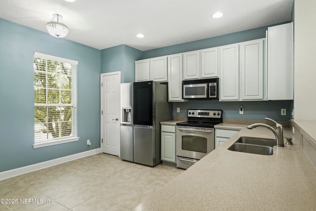 4511 CAPITAL DOME Drive, Jacksonville, FL 32246