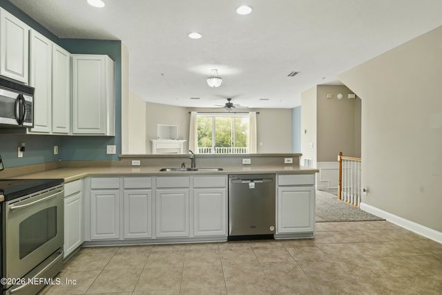4511 CAPITAL DOME Drive, Jacksonville, FL 32246