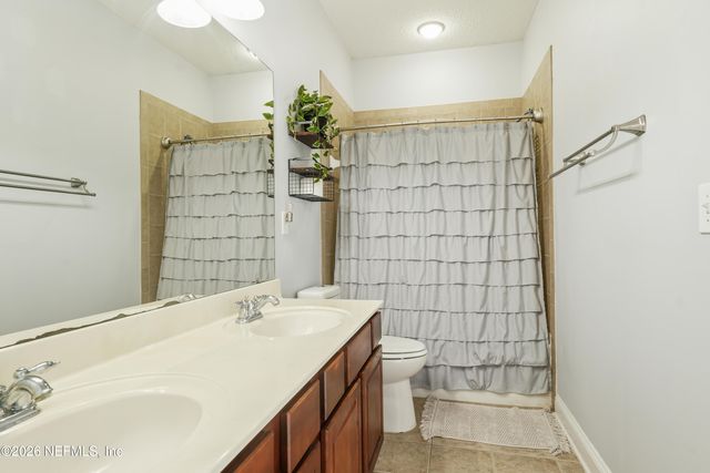4511 CAPITAL DOME Drive, Jacksonville, FL 32246