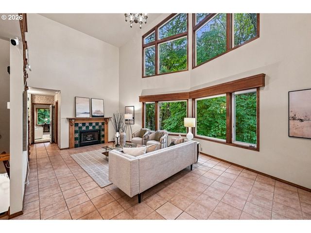 22560 Sw CHAPMAN Rd, Sherwood, OR 97140