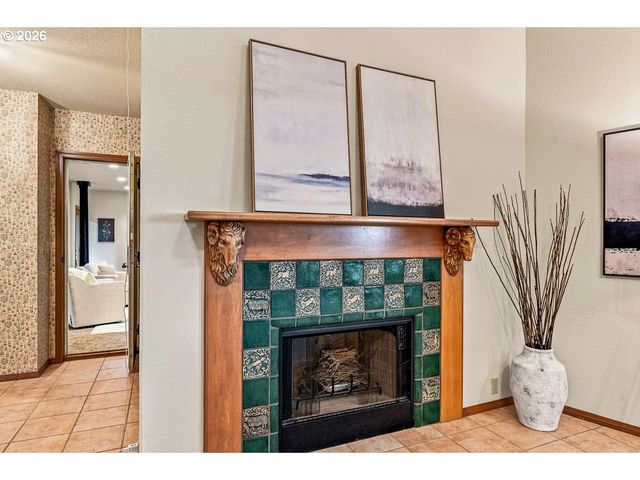 22560 Sw CHAPMAN Rd, Sherwood, OR 97140