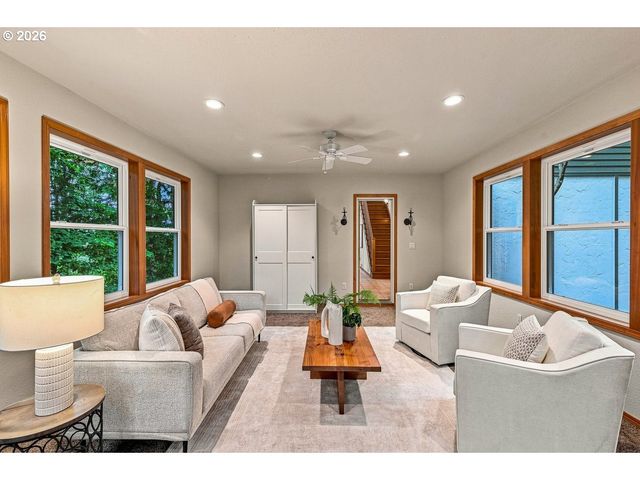 22560 Sw CHAPMAN Rd, Sherwood, OR 97140