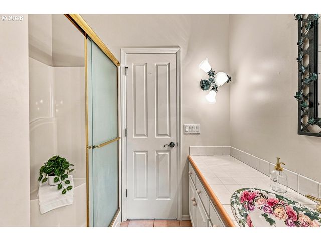 22560 Sw CHAPMAN Rd, Sherwood, OR 97140