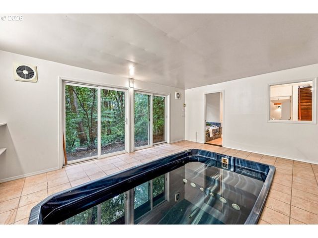 22560 Sw CHAPMAN Rd, Sherwood, OR 97140