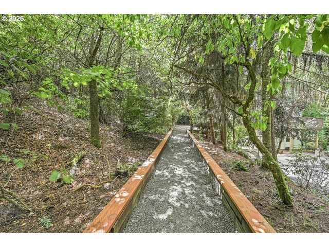 22560 Sw CHAPMAN Rd, Sherwood, OR 97140