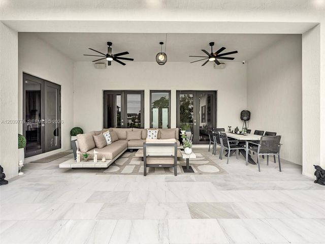 4980 SW 159th Ave, Southwest Ranches, FL 33331