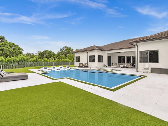 4980 SW 159th Ave, Southwest Ranches, FL 33331