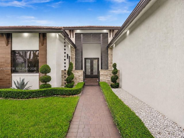 4980 SW 159th Ave, Southwest Ranches, FL 33331