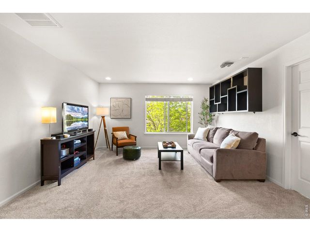 3626 Maplewood Ln, Johnstown, CO 80534