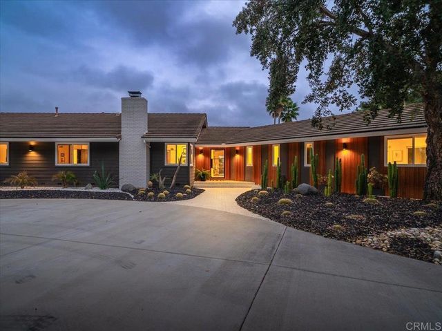 1901 Avowood Court, Fallbrook, CA 92028