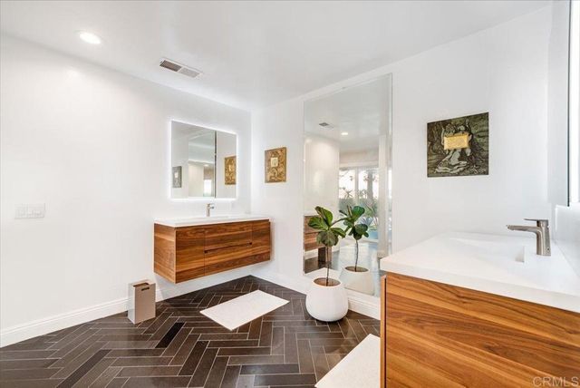 1901 Avowood Court, Fallbrook, CA 92028