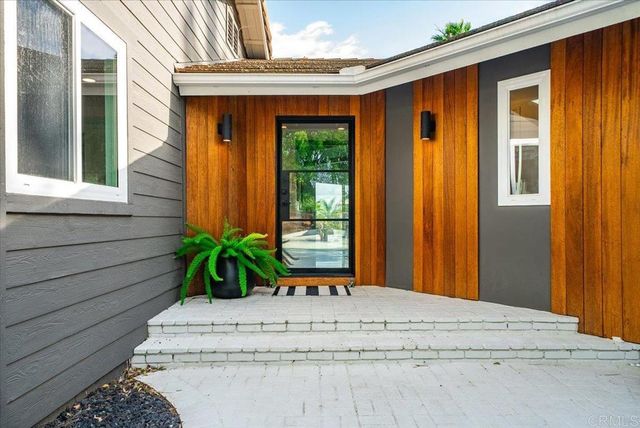 1901 Avowood Court, Fallbrook, CA 92028