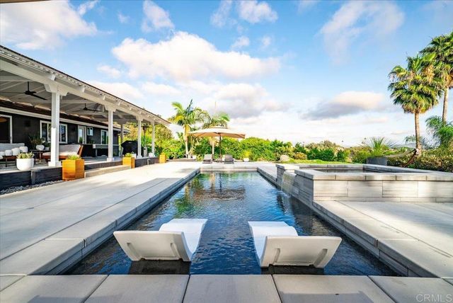 1901 Avowood Court, Fallbrook, CA 92028