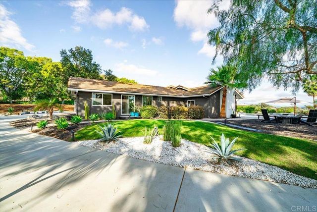 1901 Avowood Court, Fallbrook, CA 92028