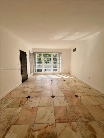 9350 E Bay Harbor Dr 6, Bay Harbor Islands, FL 33154