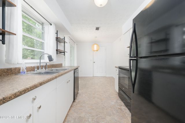 175 EVERGREEN Lane, Middleburg, FL 32068