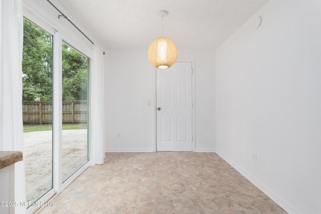 175 EVERGREEN Lane, Middleburg, FL 32068