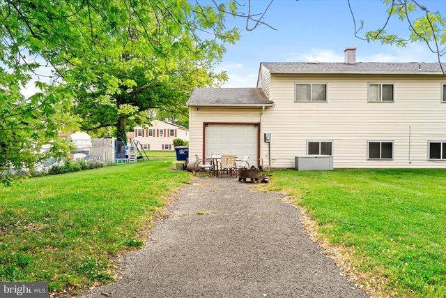 245 VILLANOVA AVE, Pemberton, NJ 08068