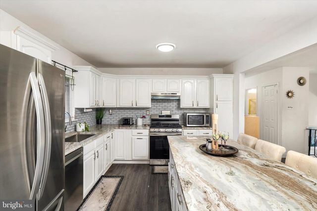 245 VILLANOVA AVE, Pemberton, NJ 08068