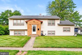 245 VILLANOVA AVE, Pemberton, NJ 08068