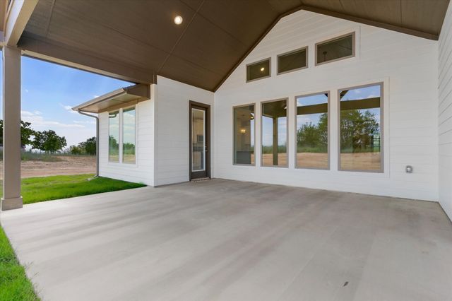 1001 Leo Lane, Poolville, TX 76487