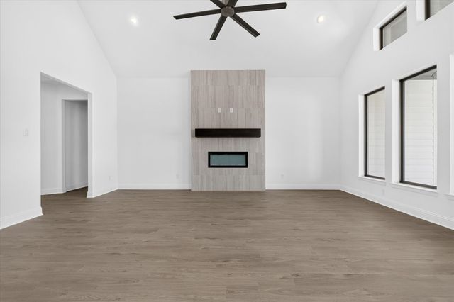 1001 Leo Lane, Poolville, TX 76487
