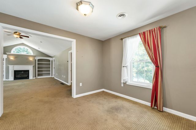 3 Danville Circle, Merrimack, NH 03054
