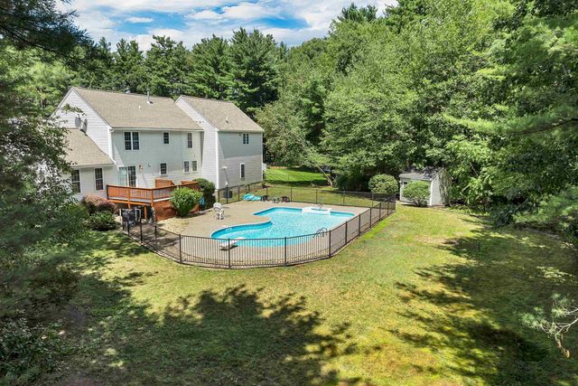 3 Danville Circle, Merrimack, NH 03054