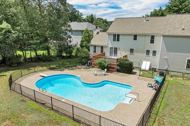 3 Danville Circle, Merrimack, NH 03054