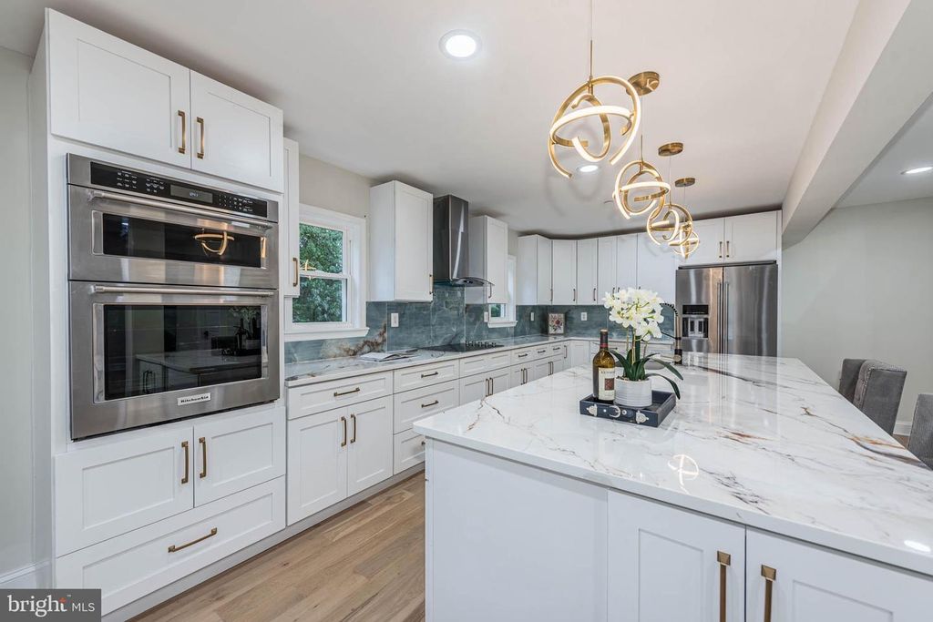 Image 13 of property listing at 12303 LONG GREEN PIKE, Glen Arm, MD 21057