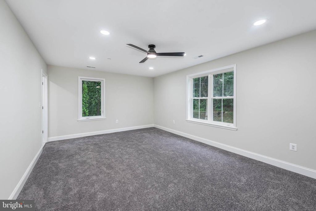 Image 17 of property listing at 12303 LONG GREEN PIKE, Glen Arm, MD 21057