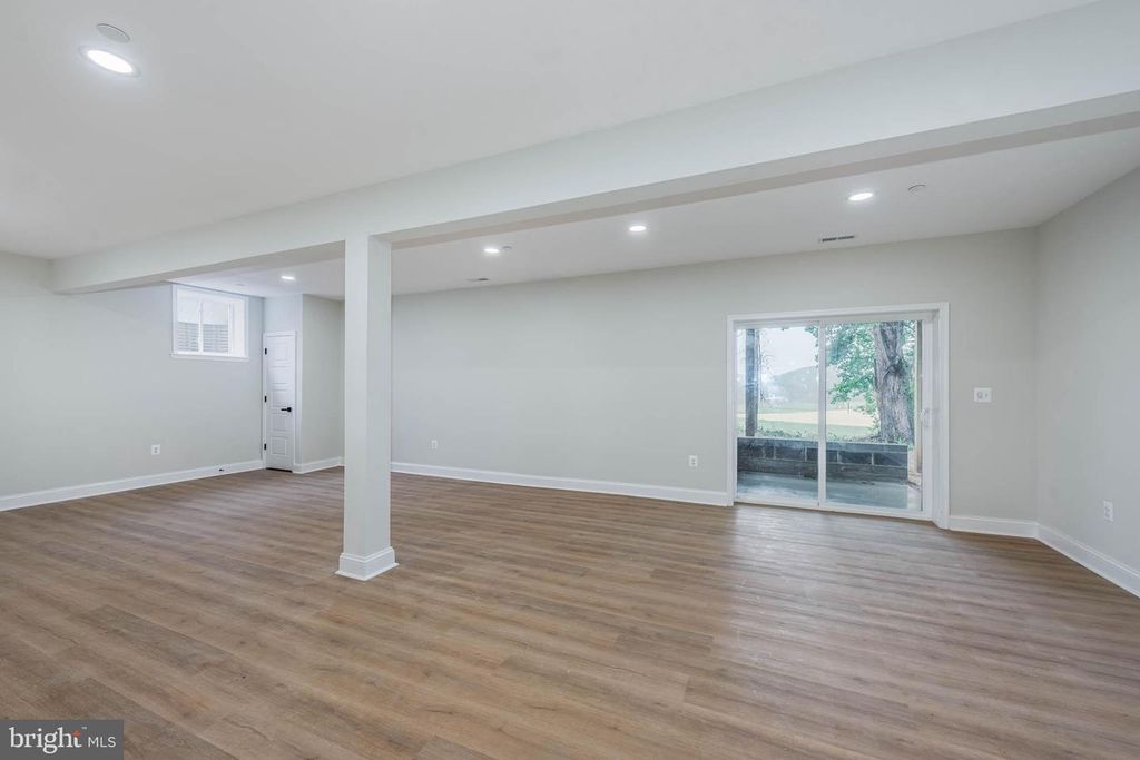 Image 34 of property listing at 12303 LONG GREEN PIKE, Glen Arm, MD 21057