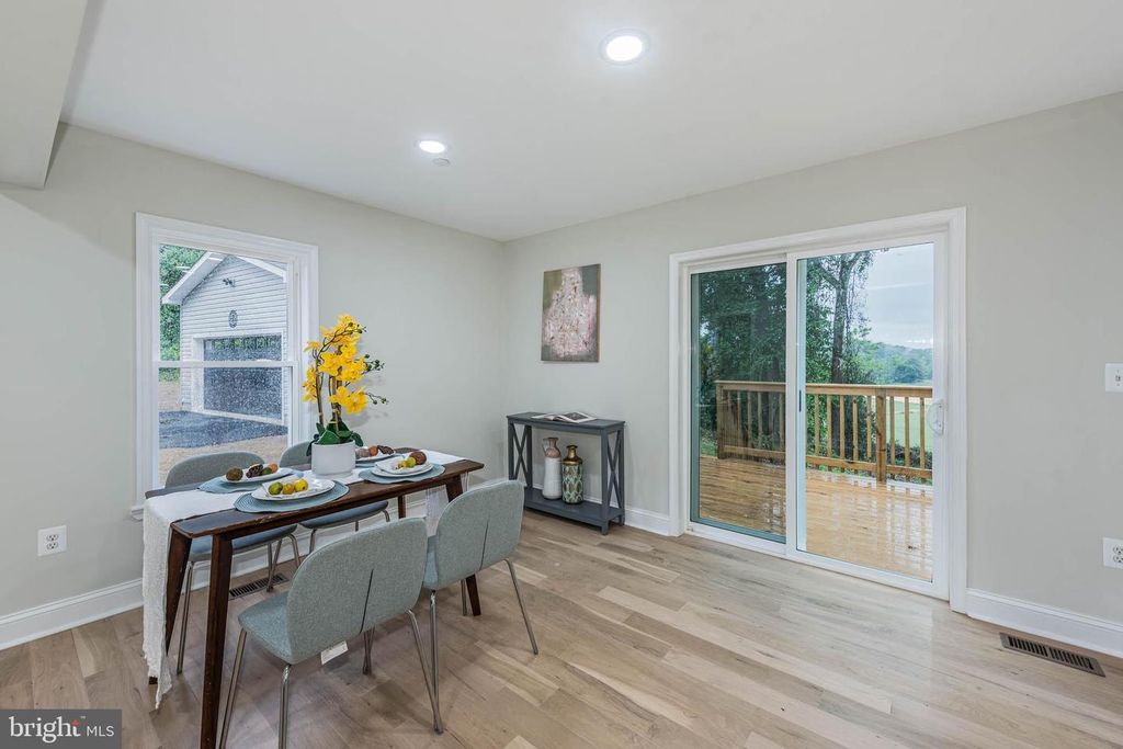 Image 8 of property listing at 12303 LONG GREEN PIKE, Glen Arm, MD 21057