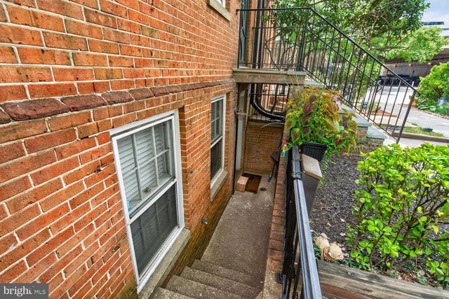 609 4TH ST SW, Washington, DC 20024